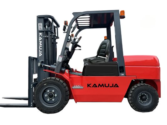 4000kg 負荷容量 エンジンとマストのオプションを持つディーゼルフォークリフト